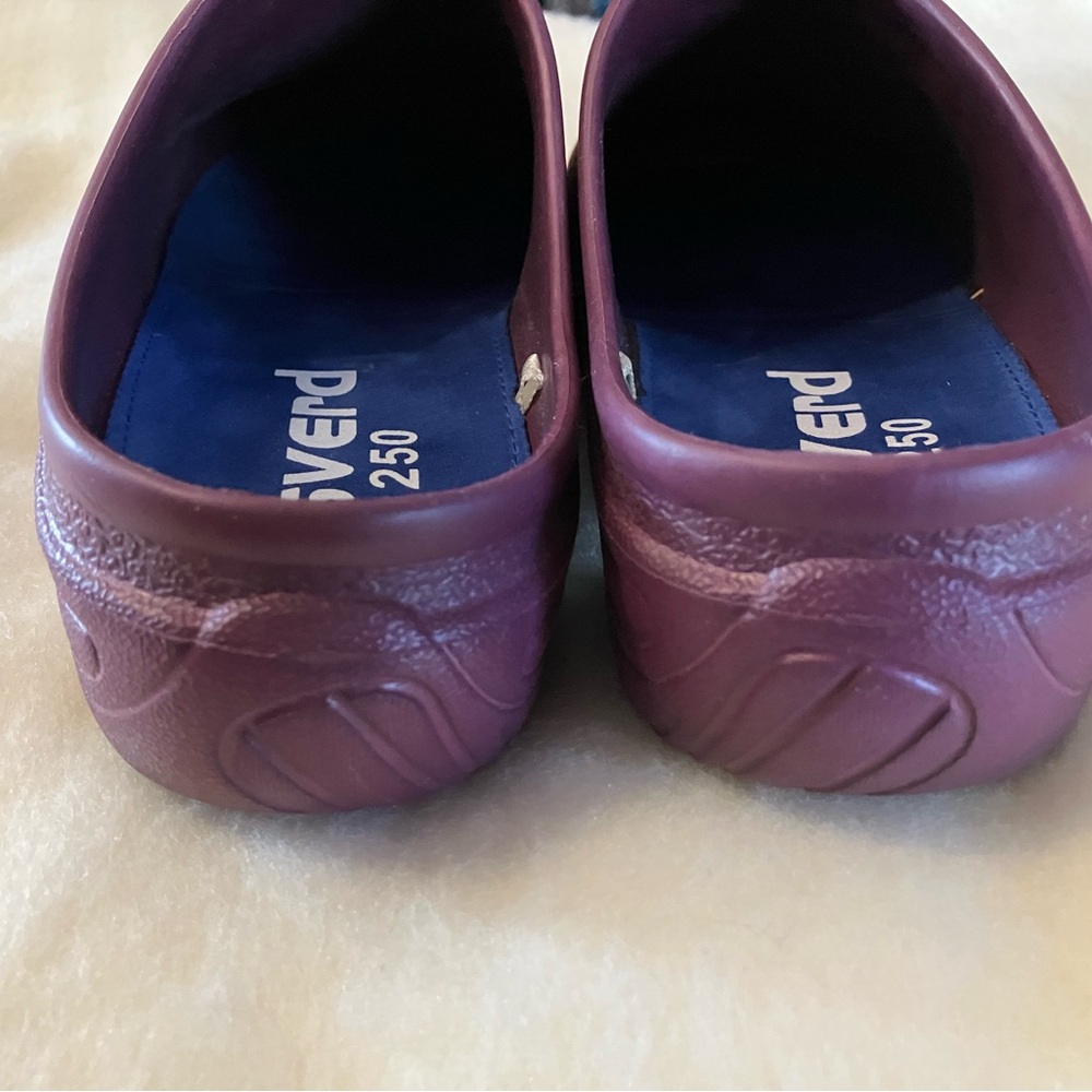 Asverd Mules- Women's 7.5M - Picture 6 of 10